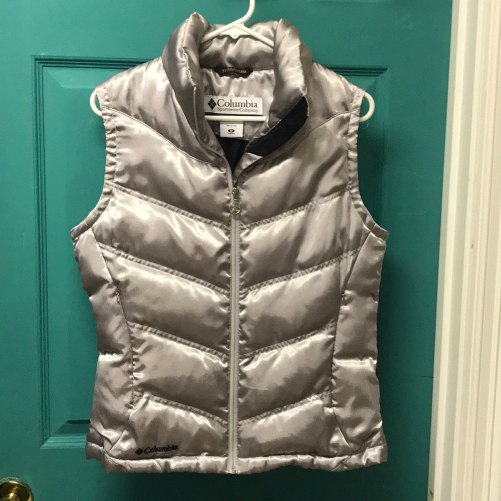 Columbia Puffer Vest